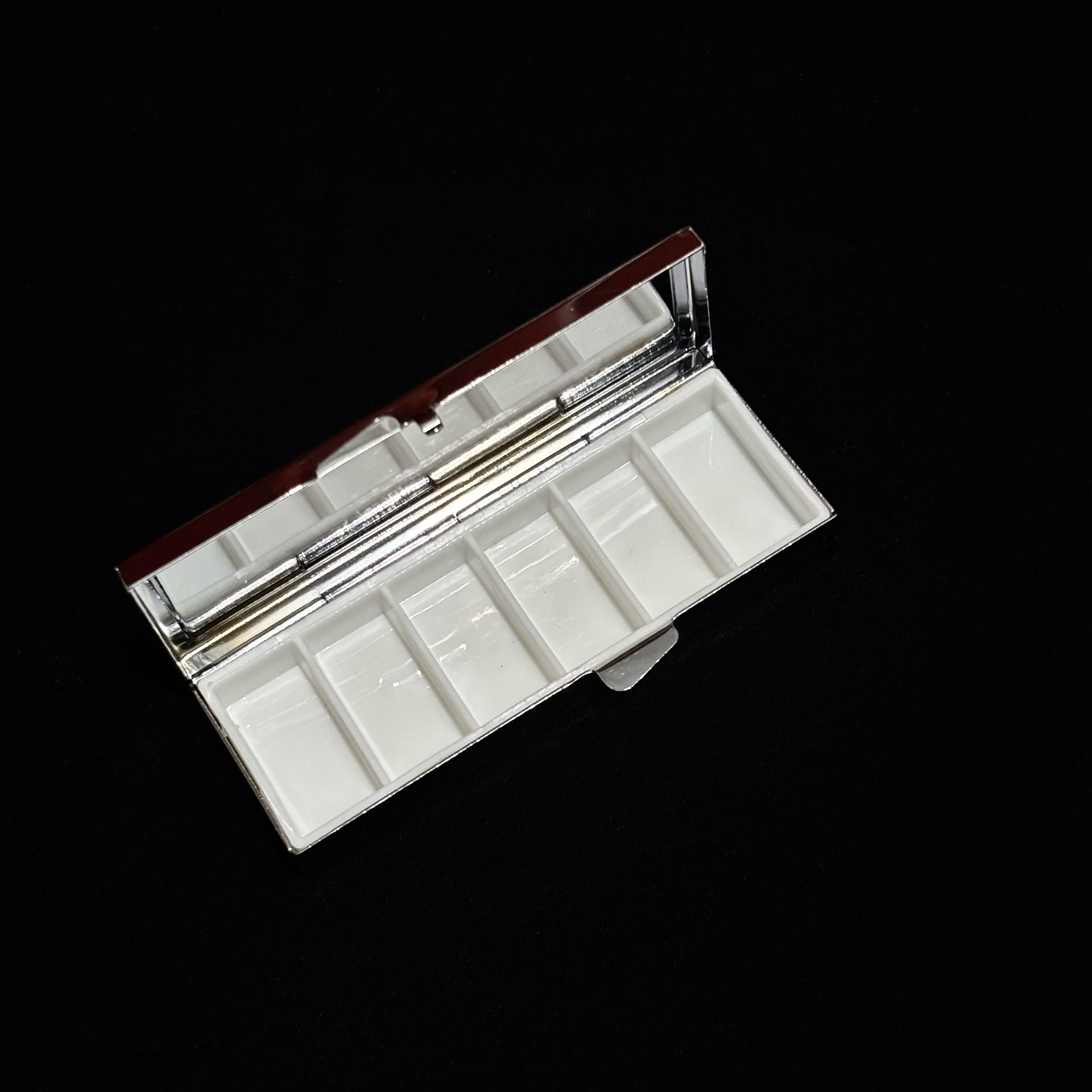 Gothic Cross Pillbox