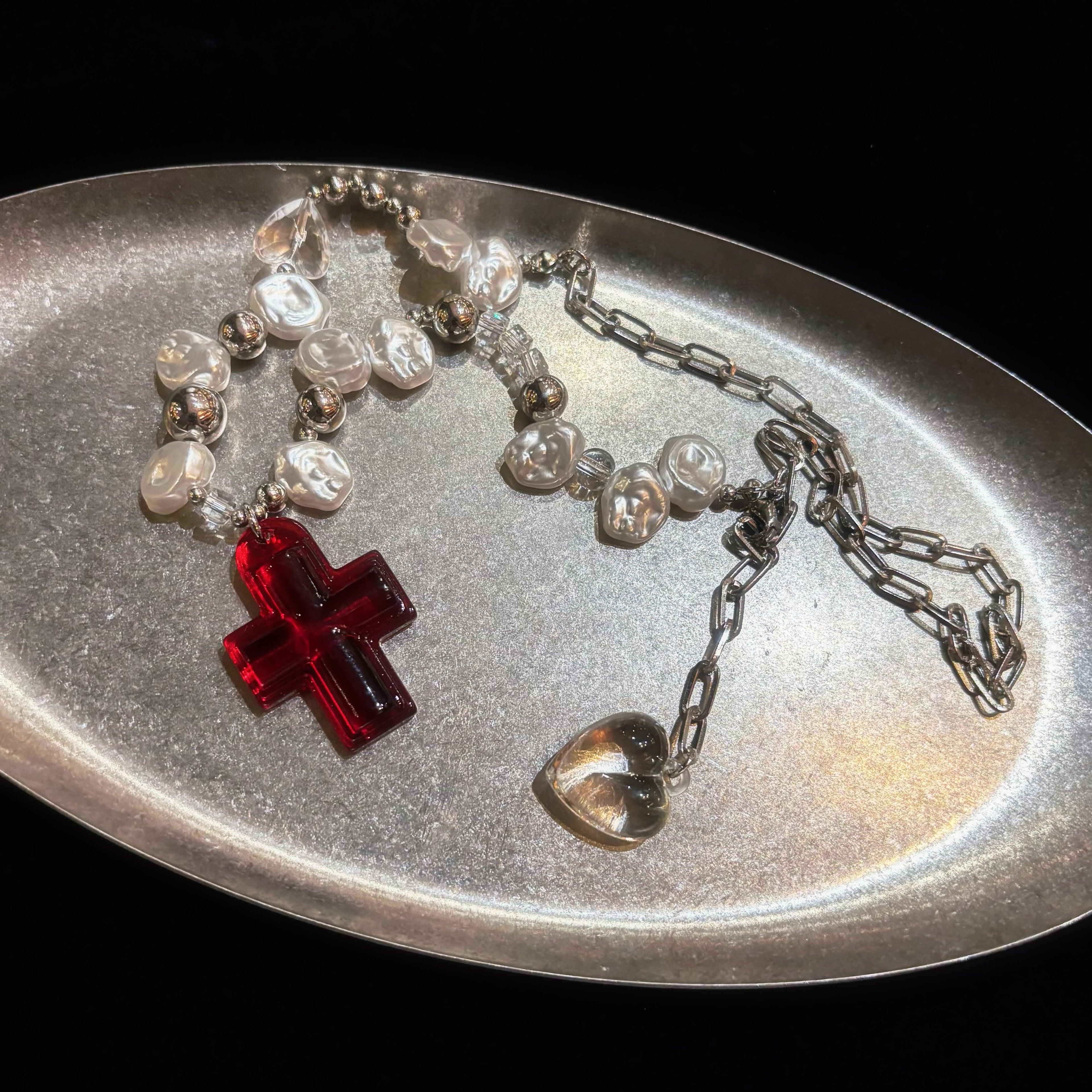 Crimson-Cross&Pearl Necklace