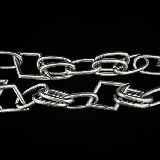 Dual-Link Geometric Metal Necklace