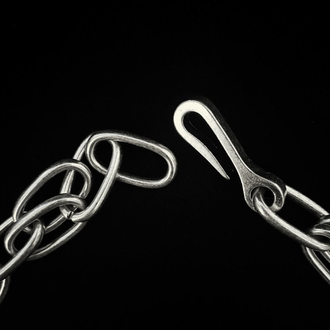 Dual-Link Geometric Metal Necklace