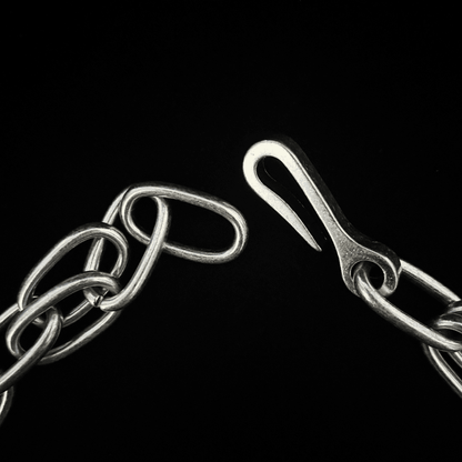 Dual-Link Geometric Metal Necklace