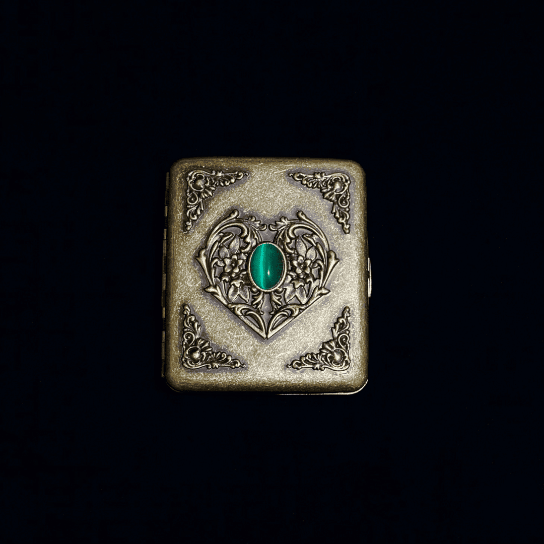 Vintage Heart Cigarette Case