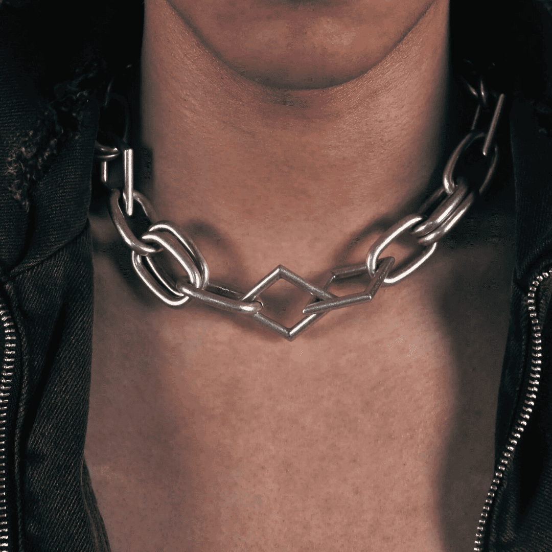 Dual-Link Geometric Metal Necklace