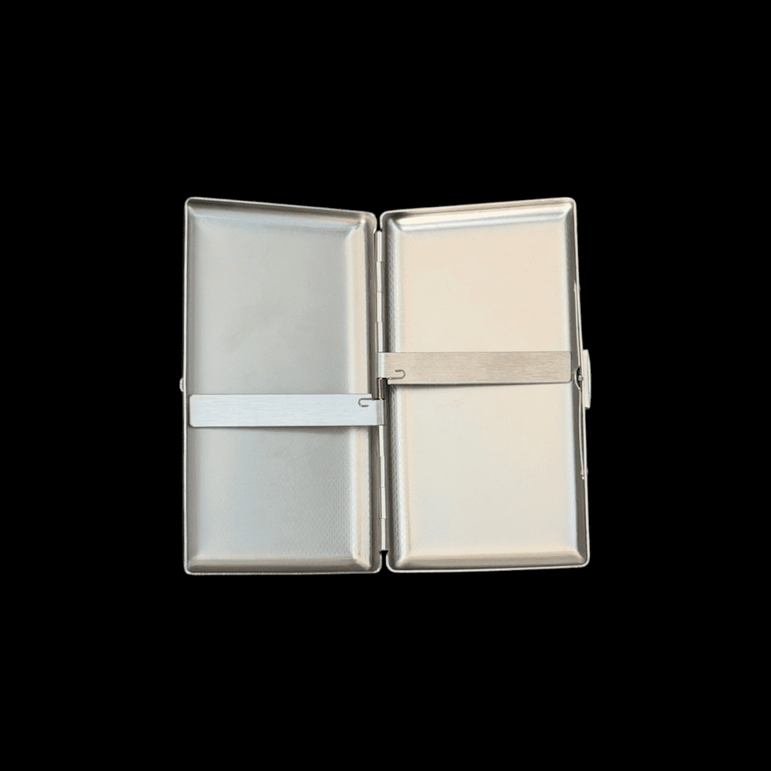 Gothic metal cigarette case holding up to 16 regular cigarettes