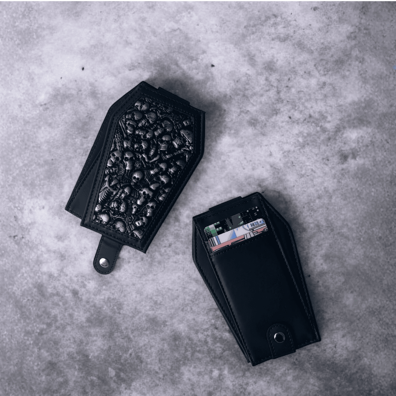 Skull Relief Leather Card Wallet