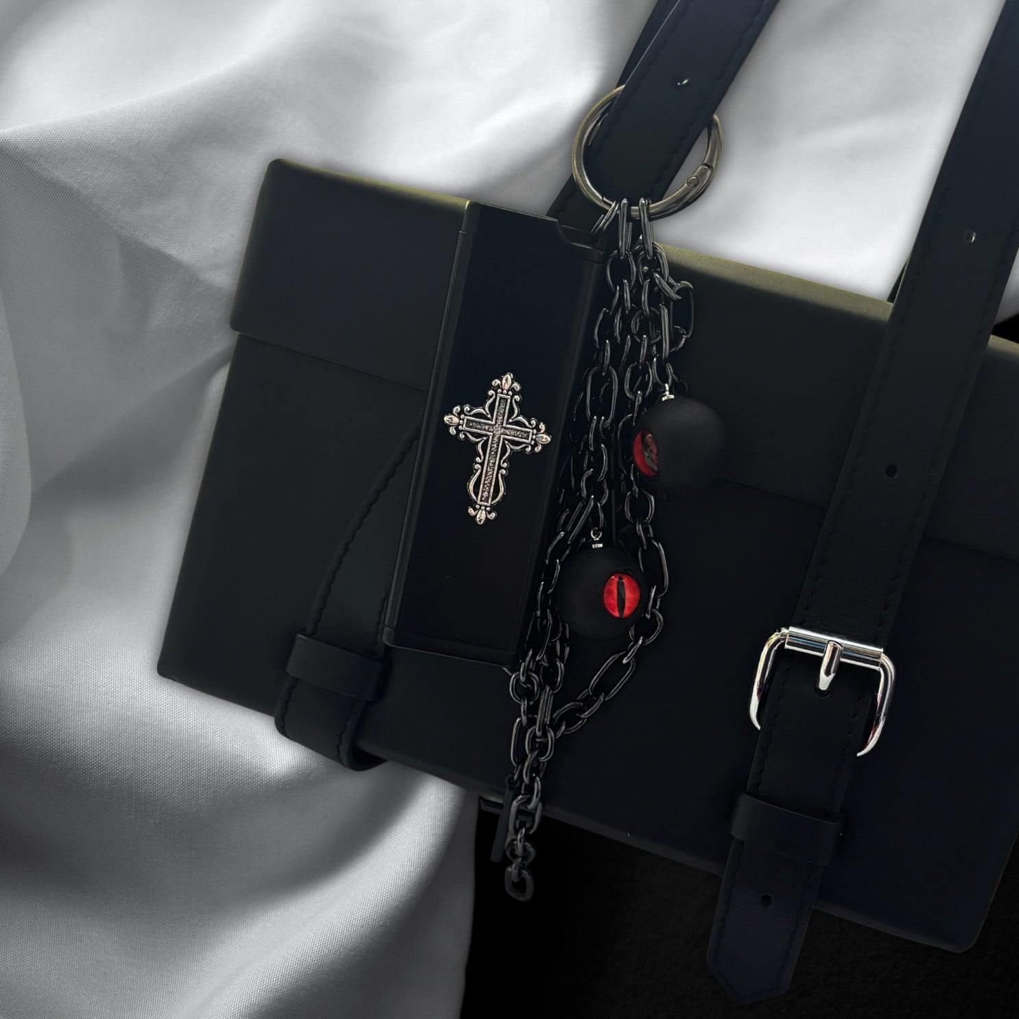 Gothic Cross CigaretteCase & BagCharm