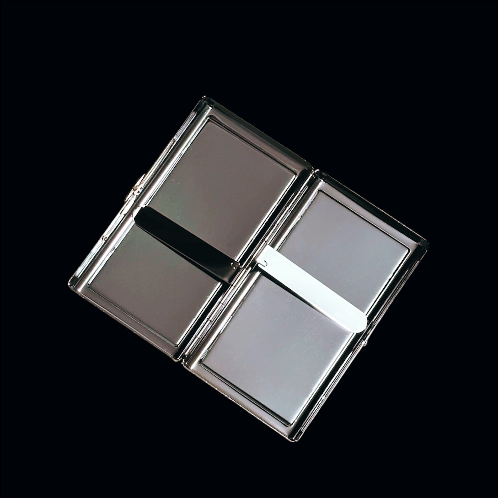 Gothic Cross Cigarette Case – COSMOS.GOODS