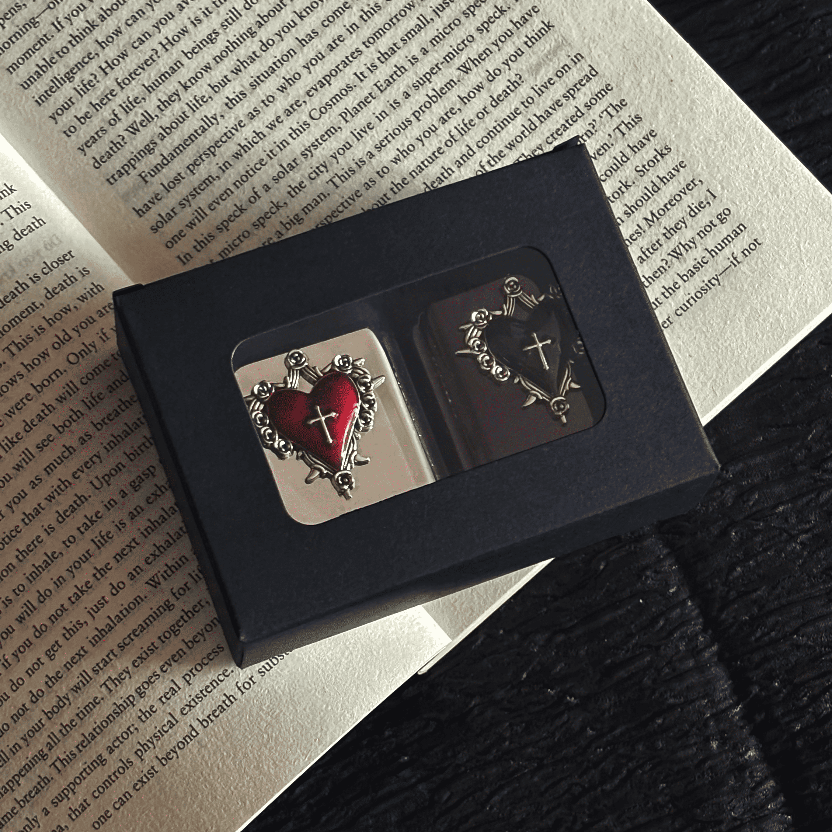 Thorned Heart Contact Lens Case Set